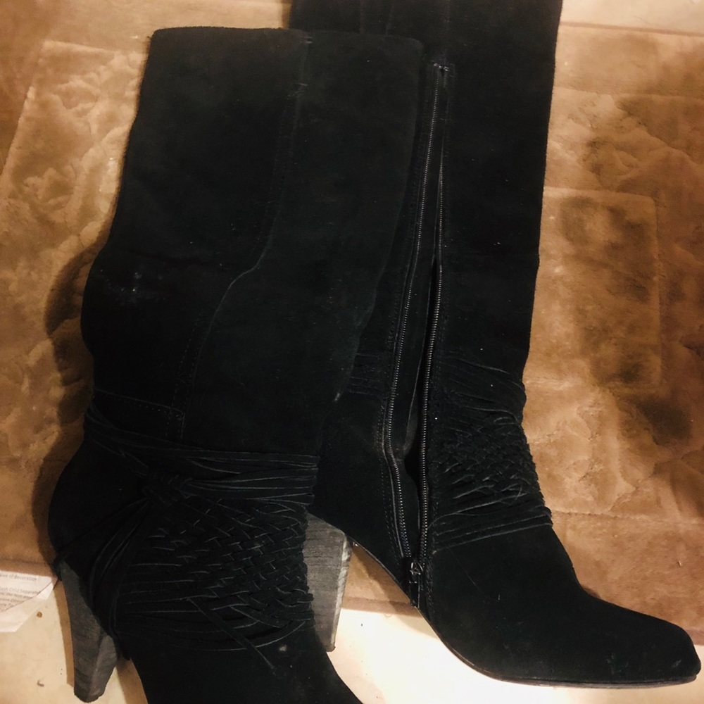 Black boots